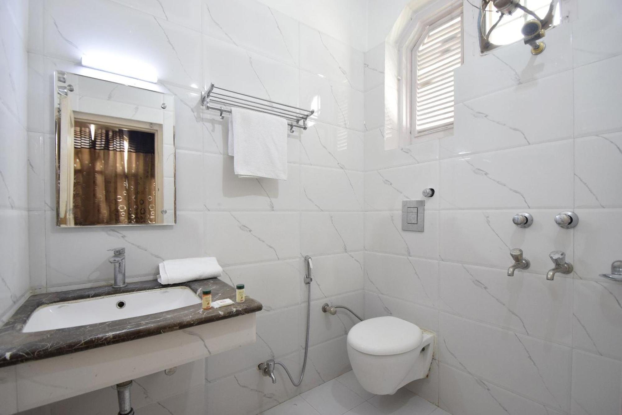 Super Hotel O Maa Residency Jammu Exterior photo